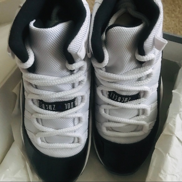 Nike Air Jordan Retro 11 Concords Size 6 New - Picture 5 of 10